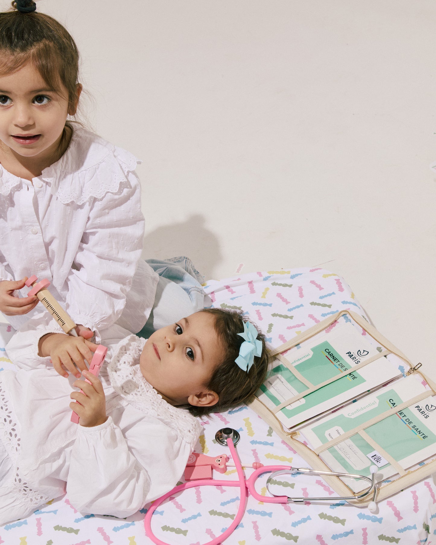 beige
rose
jean clair
jean foncé